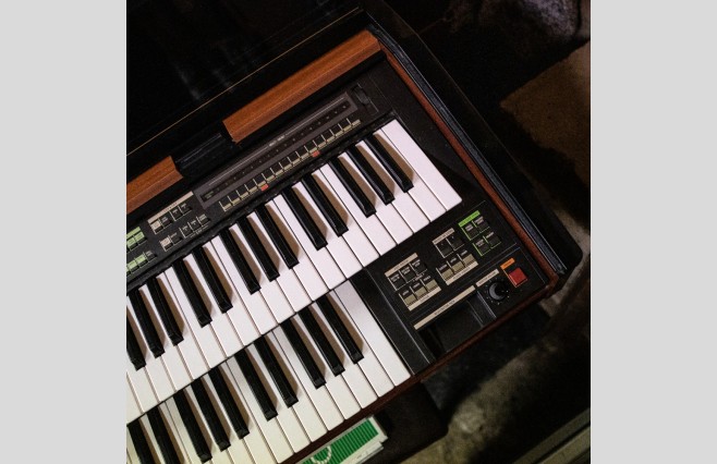 Yamaha MR700 Organ Used Sold As Seen Bargain - Image 7